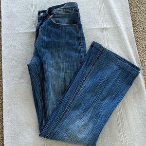Brandy Melville Low Waisted 90’s Jeans